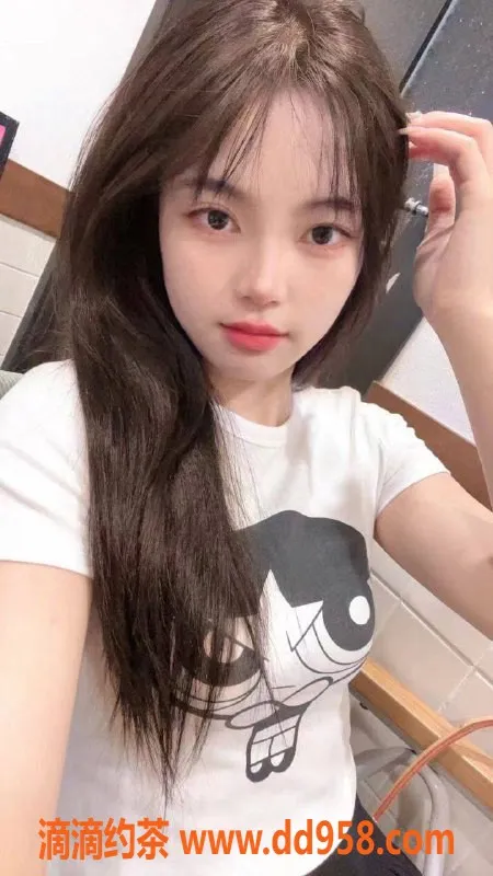 深圳楼凤-宝安艺名拧拧，165cm身材，胸C等你来体验