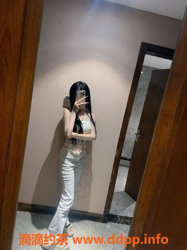 深圳楼凤资源信息,福田嫩妹芽芽，700元体验精彩服务