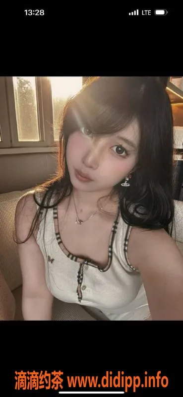 常州楼凤-常州柔儿，23岁165cm，体重90，性价比高服务