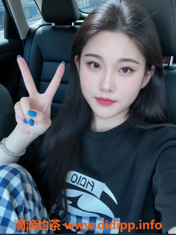 重庆楼凤-渝北小小，24岁163身高，36罩杯等你来撩！