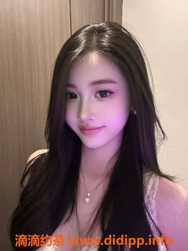 深圳楼凤-深圳南山嫩妹景甜，18岁，163cm，茶水费600元起