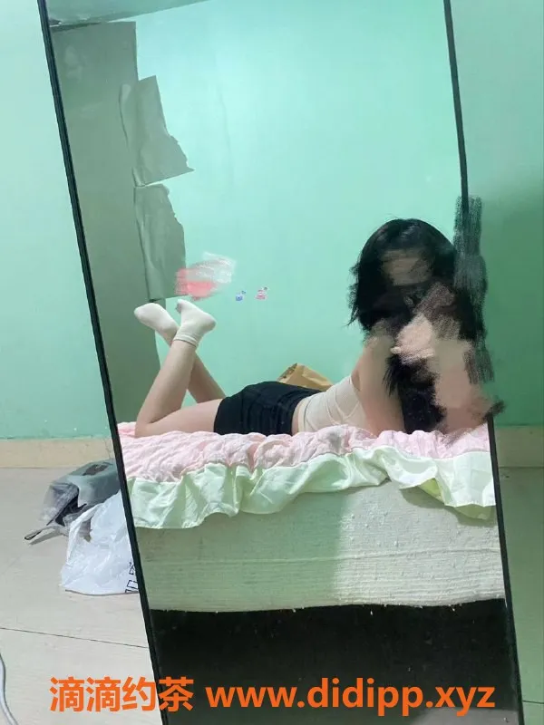 成都楼凤-成都小思，17岁163身材匀称，服务良心价600！