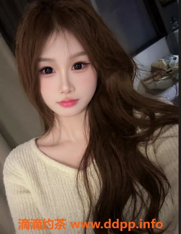 无锡楼凤-梁溪东岭08超嫩少女，调情服务全方位