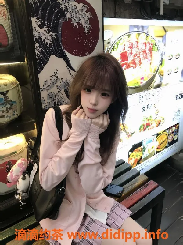 无锡上门服务-滨湖万达少女学妹，天然D，包夜服务