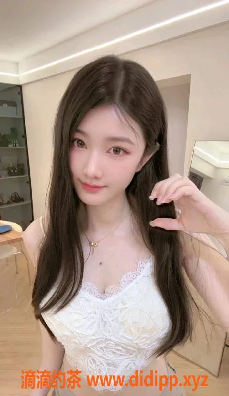 广州楼凤-天河嫩妹刘玥，700水费，清新可人！