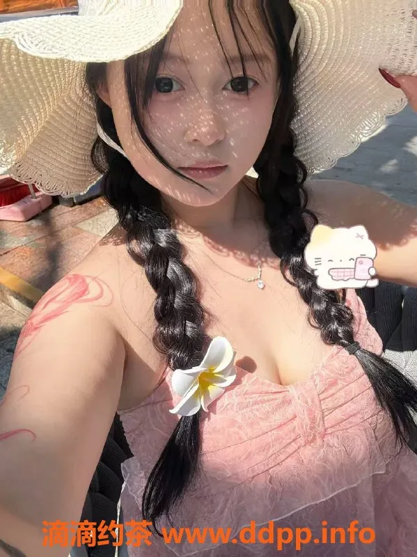 广州楼凤-天河嫩妹猫猫，6P大胸超赞体验