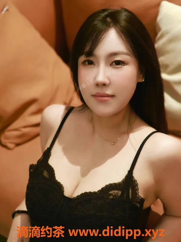 广州楼凤-海珠董小姐，御姐大胸，夜课6P服务