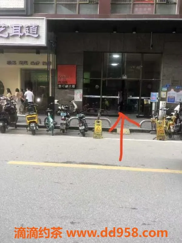 中山楼凤-大良洗吹做服务，300起价超值体验