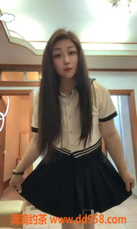 广州楼凤-越秀区33岁丰满姐姐 162cm 36C 服务热情