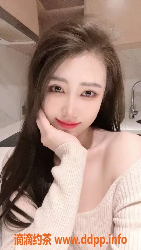 广州楼凤-天河茜茜，颜值超高的大学生，1200元一次！