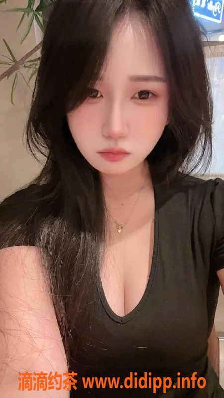 东莞楼凤-虎门欣欣，36D大胸，超值享受只需600元！