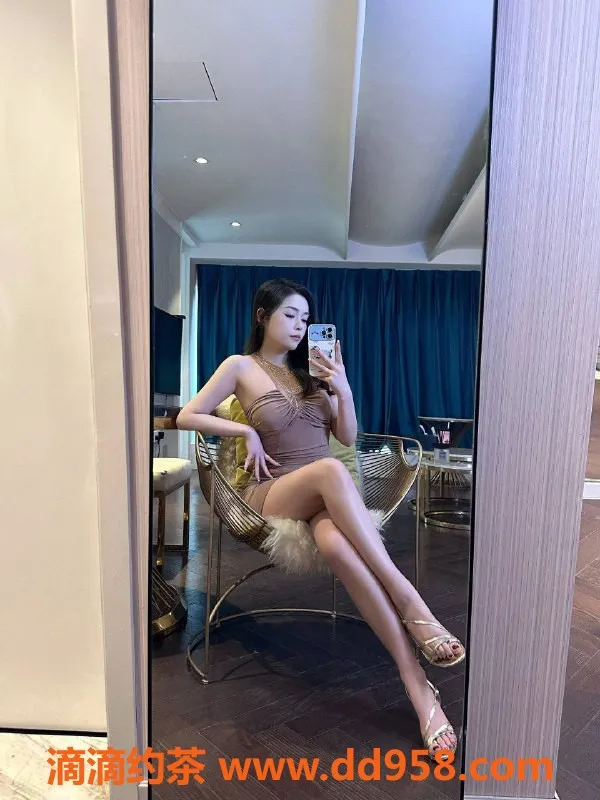 成都楼凤资源信息,锦城湖小羊，颜值与服务并重的御姐车