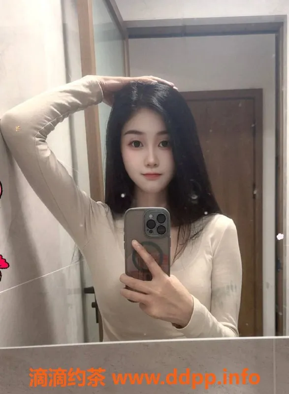 深圳楼凤-深圳罗湖嫩妹思思，600元体验服务