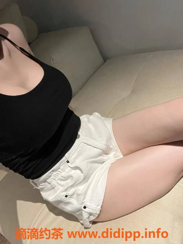 广州楼凤-天河嫩妹梨子，大胸优惠只需700