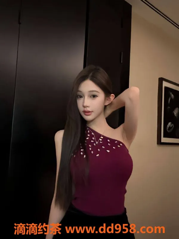 深圳楼凤-福田区晶晶贝儿嫩姐，2600起舌吻制服服务