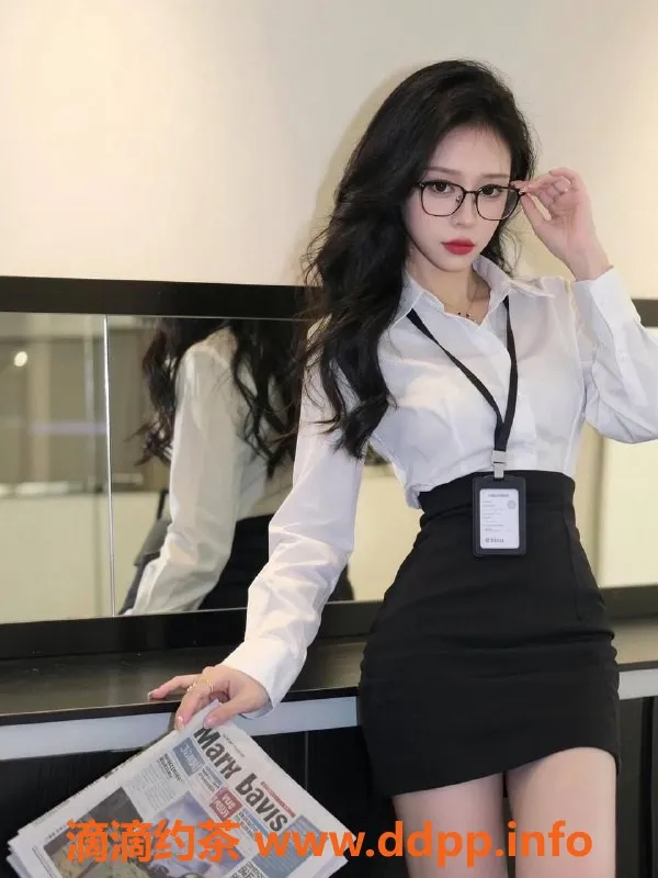 广州楼凤资源信息,天河美琪，9P御姐大胸服务，等你体验！