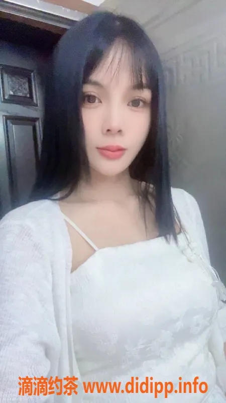 广州楼凤-天河御姐莹莹，69p服务仅需500p