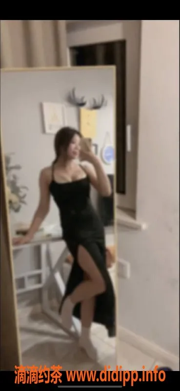 台州楼凤-台州市琪琪，身高165cm，36C，18岁靠谱品茶