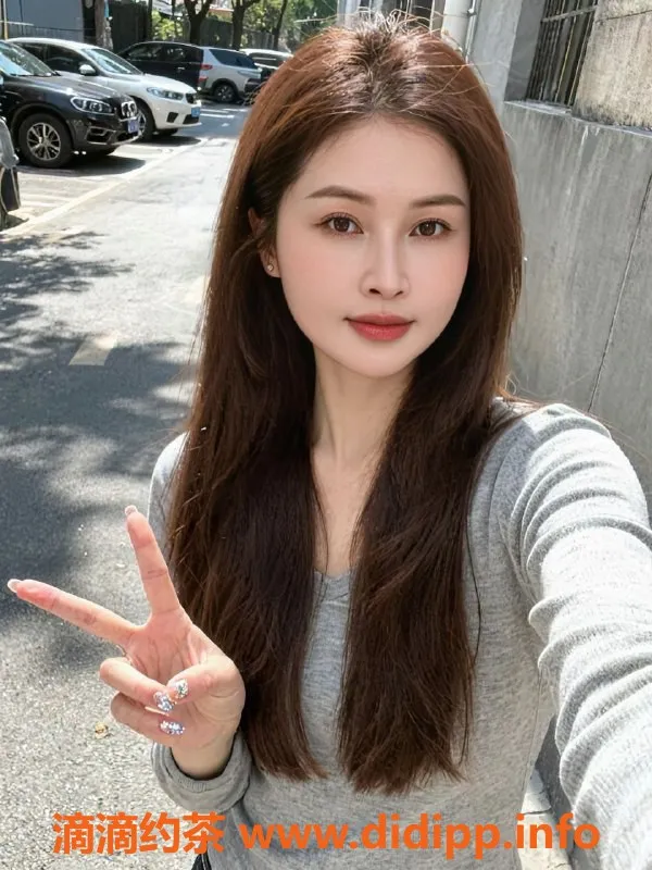 深圳楼凤-龙华小怡，性价比高的优质服务