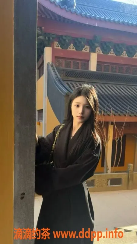 台州楼凤-台州妡妡，18岁165cm，600元靠谱品茶