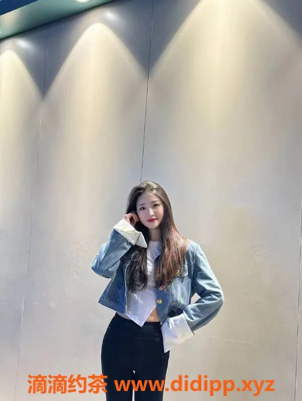 广州楼凤-天河嫩妹奕涵，8P鸳鸯浴服务等着你