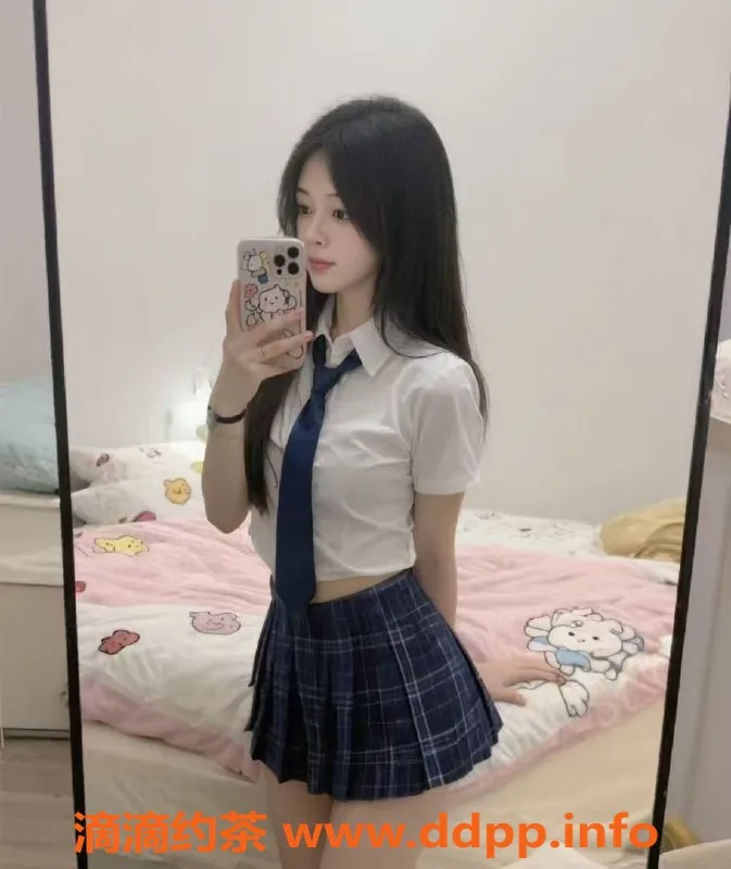 中山楼凤-江门江海4位美女，300快餐、400洗吹做体验