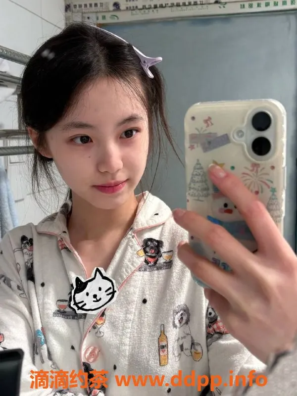 杭州楼凤资源信息,杭州19岁清纯妹子，约1500起，真实可人