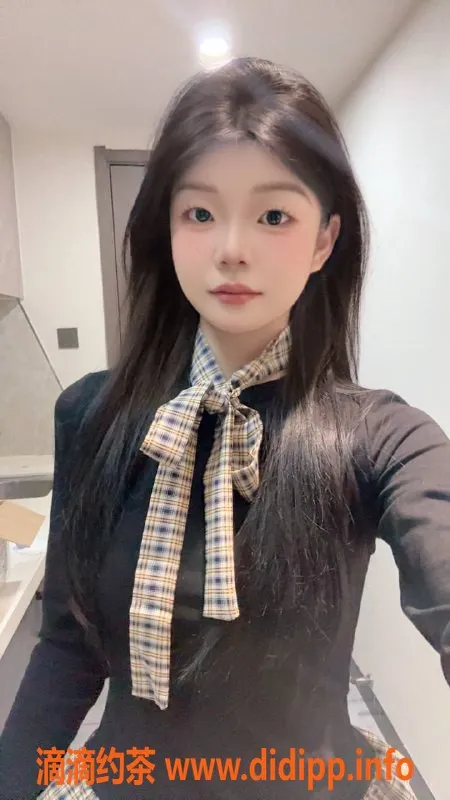 深圳楼凤-宝安小妮子，800元畅享多种服务