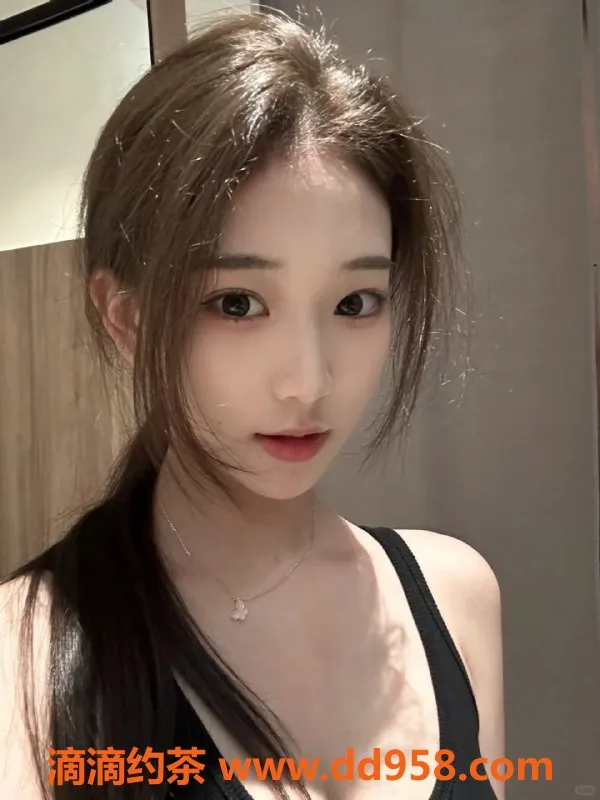 广州楼凤-番禺区20岁甜美系女大短期兼职-锦夏