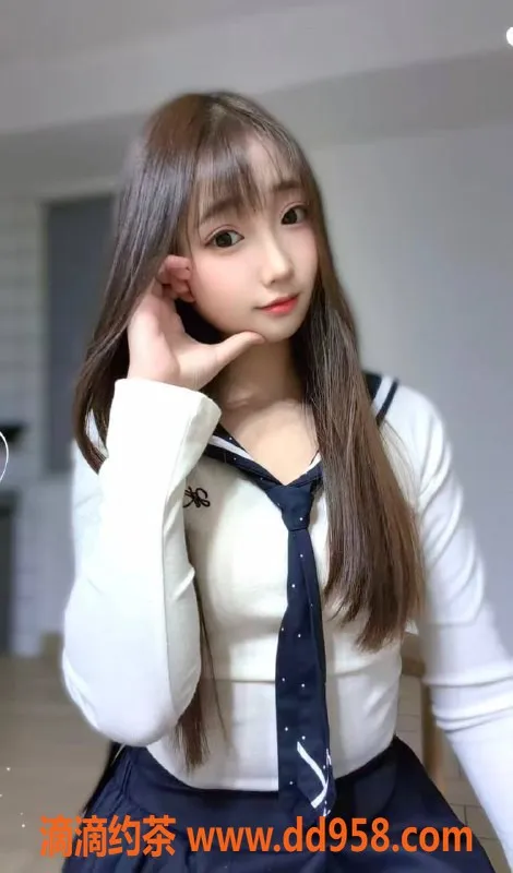 深圳楼凤-福田闹闹，800元享鸳鸯浴与舌吻