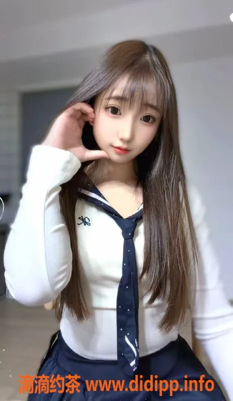 深圳楼凤-福田闹闹，800元享鸳鸯浴与舌吻