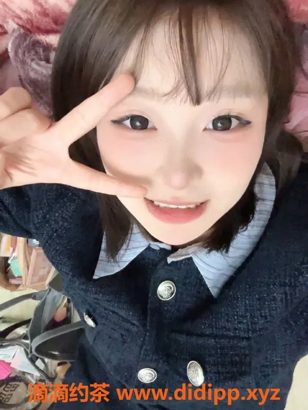 成都楼凤-成华区小月月，18岁165cm，90斤，牛奶B+，服务多样