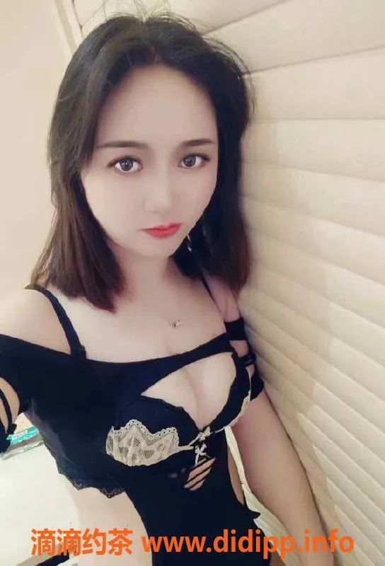 广州楼凤资源信息,广州白云静静，25岁萌妹，超值400元体验