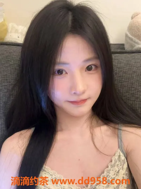 深圳楼凤-福田嫩妹婷婷，1500元唤醒激情体验