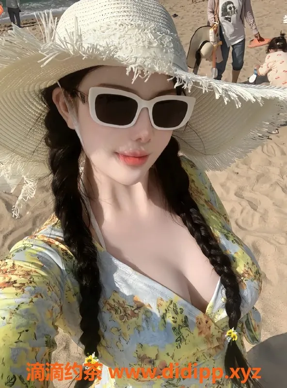 无锡上门服务-惠山区乃大大 高颜值19岁陪浴服务