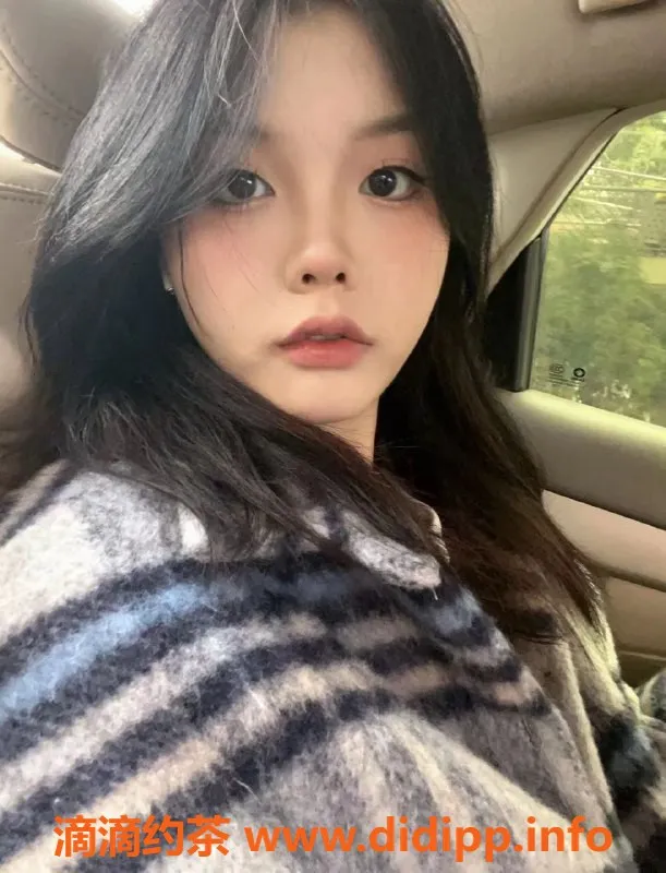 成都楼凤资源信息,米苏19岁女友感，身高165，体重约55斤，微胖服务！