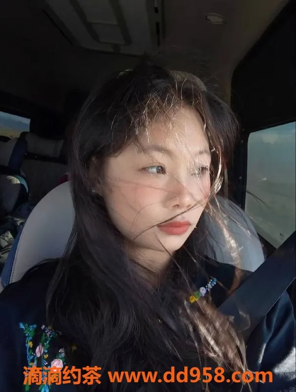 成都楼凤-成华区大学生香香，清纯靓丽，800元体验