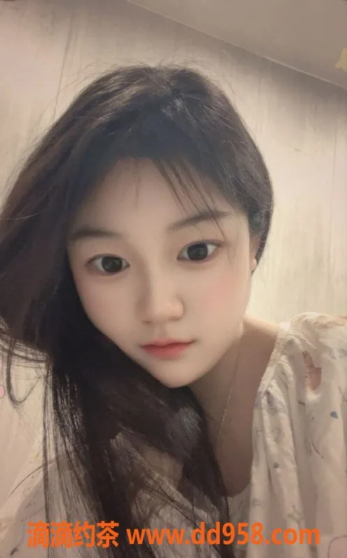 广州楼凤-番禺小奶牛，700元服务，视频验证✅