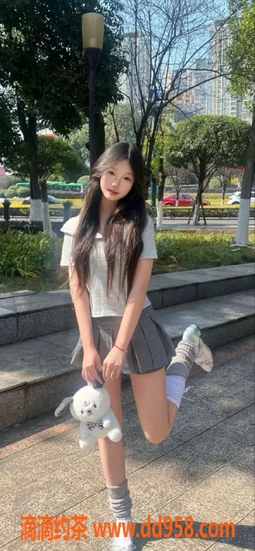 中山楼凤资源信息,小榄泰丰16岁小妹，400元快餐服务