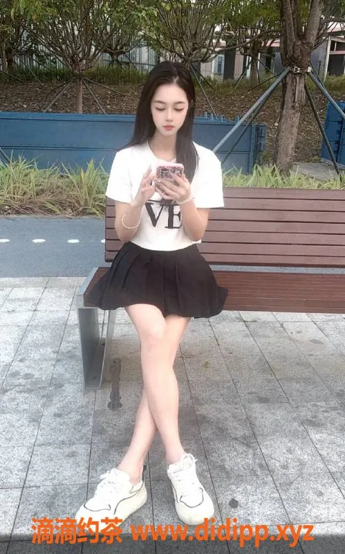 深圳楼凤-宝安小七，19岁，168cm，45kg，800元起