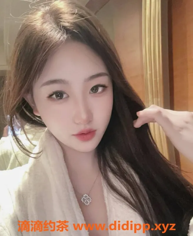 广州楼凤-天河嫩妹洛洛，700水费等你来体验