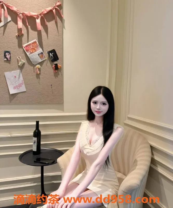 深圳楼凤-南山小念，1000元享鸳鸯浴与69服务