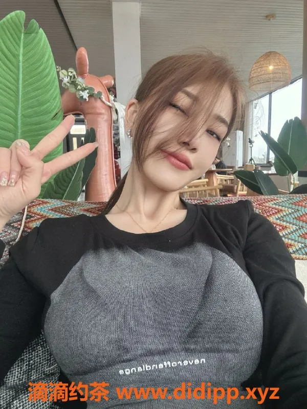 深圳楼凤-福田晓彤，1600元每人服务，超值体验！