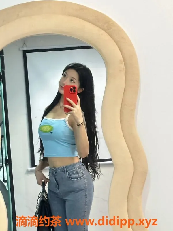 台州楼凤-台州柳如烟，165cm C+胸围，600P品茶体验