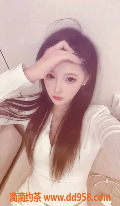 北京楼凤-百子湾苍井盖儿 19岁175身高茶费8