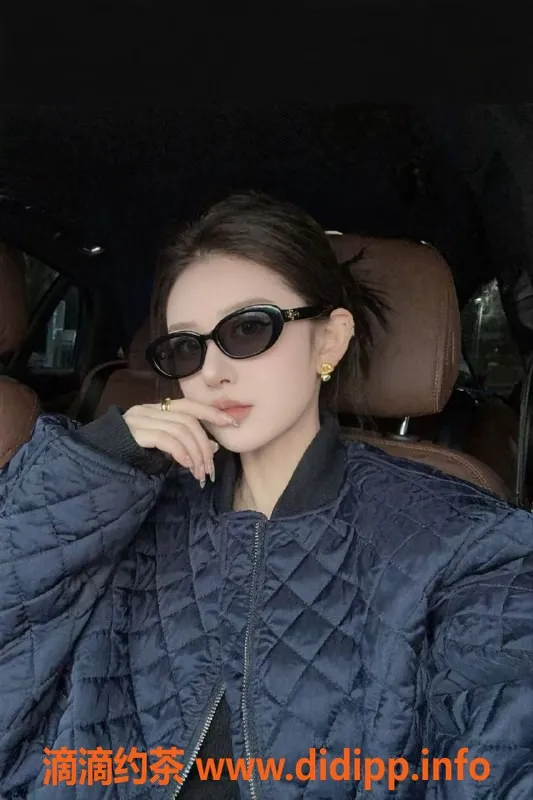 常州楼凤-武进极品御姐，172大长腿，800元陪浴服务