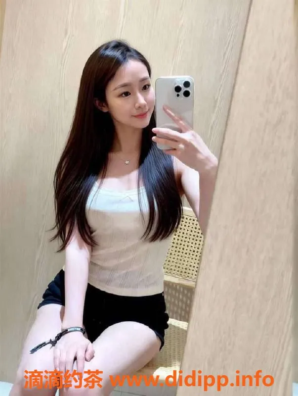 成都楼凤资源信息,武侯区美嘉，160cm、95斤，身材极佳，服务贴心
