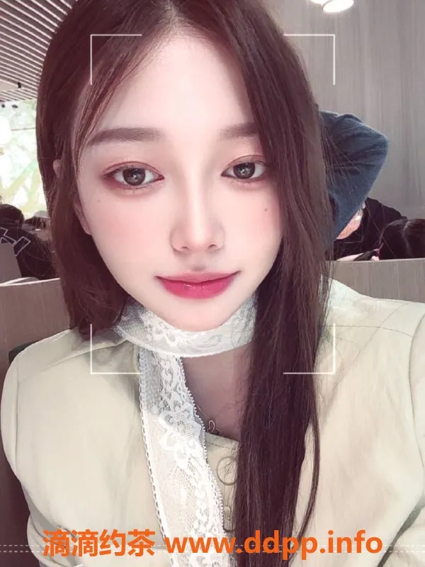 广州楼凤-番禺橙子学妹，700元/小时，已视频验证