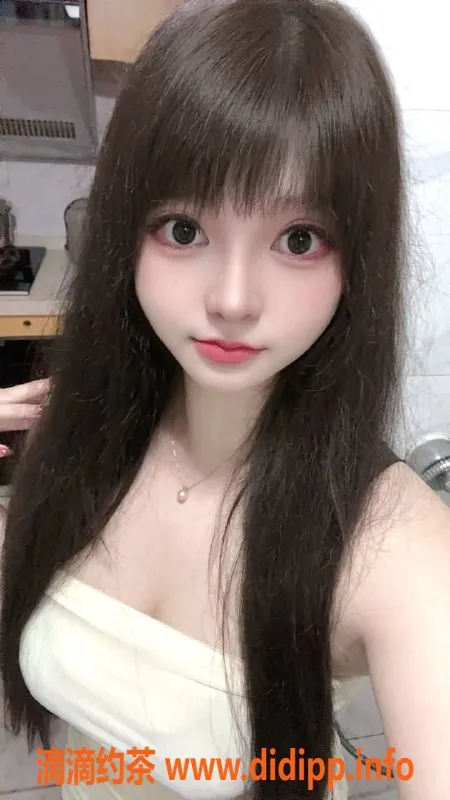 深圳楼凤-龙岗坂田闹闹，600元享多重服务