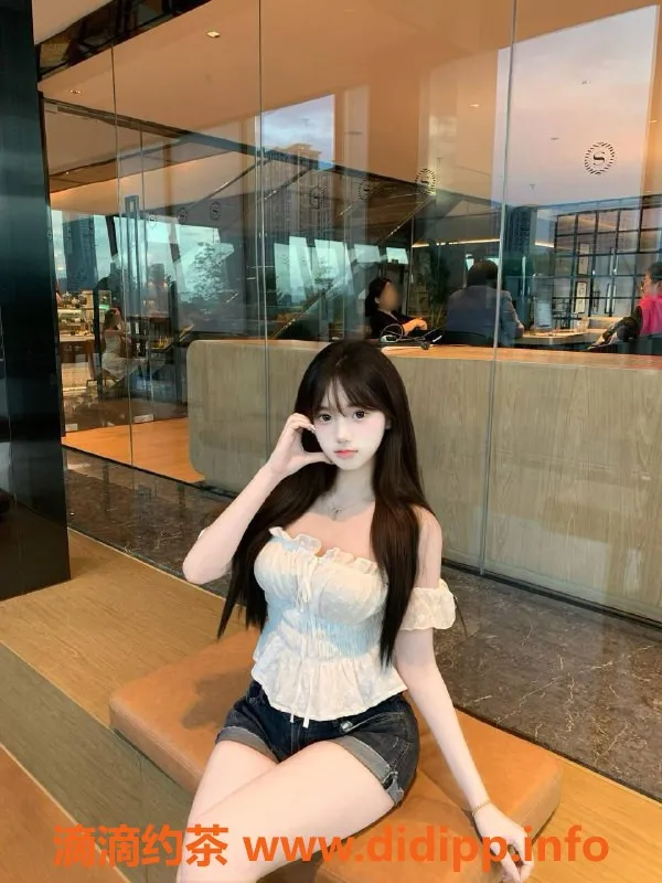 广州楼凤-白云区嫩妹皇妃，活力十足，500水费